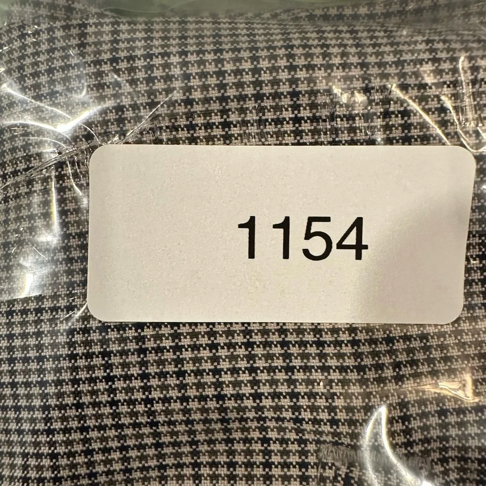 BROOKS BROTHERS Clark Fit Chino Pants Men's 38 X 32 Flat Front Trouser Patterned